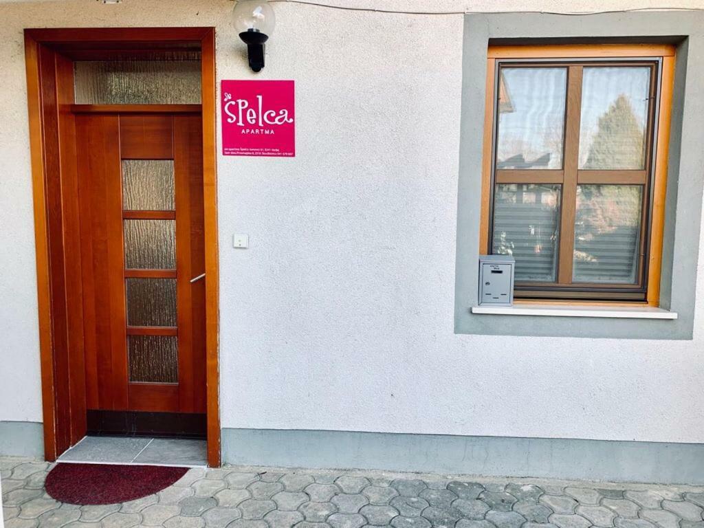 Apartma Spelca Banovci Exteriör bild